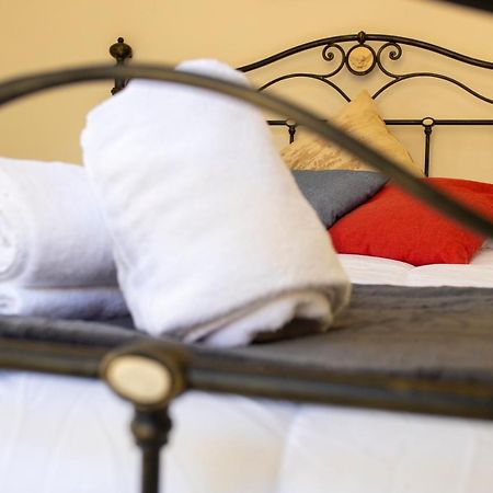 Il Palazzo - Luxury Home & Event Cosenza Eksteriør billede