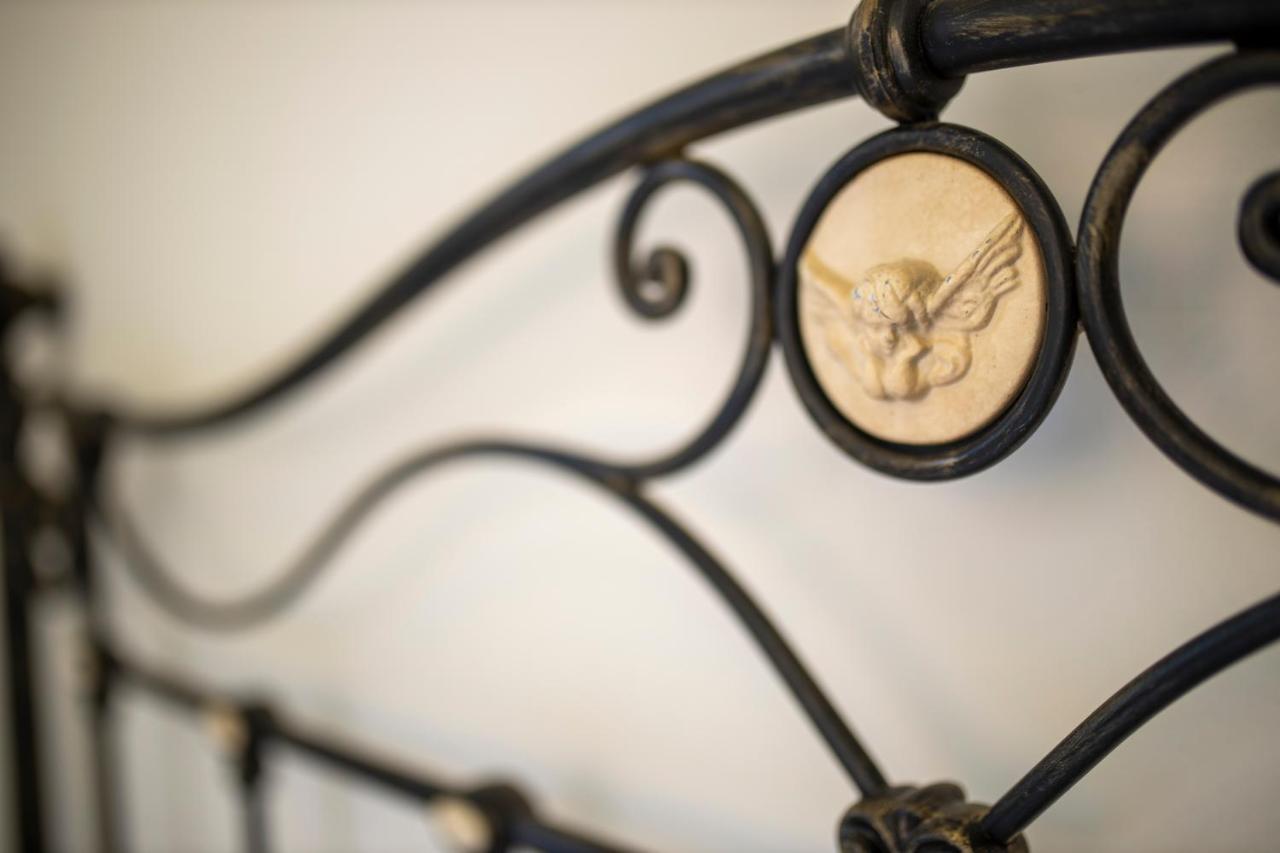 Il Palazzo - Luxury Home & Event Cosenza Eksteriør billede